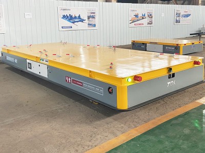 20 tonna ábhair thionsclaíoch ábhair a láimhseáil cairteacha táirgí pailléid trealamh pailléid